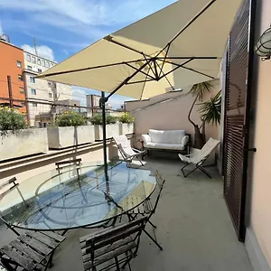 loft-opera-9.it-romehotels.com/