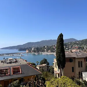 il-girasole-rapallo.hotelitalianriviera.com/